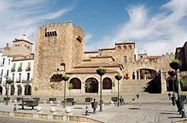 caceres.jpg