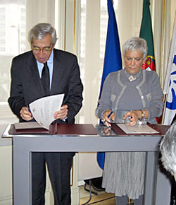 80 Anos do Instituto Cam&otilde;es