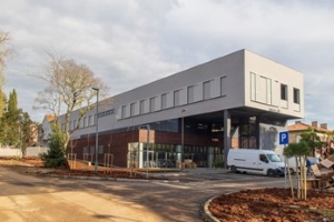 EscolaTurismoHotelariaComércio pula